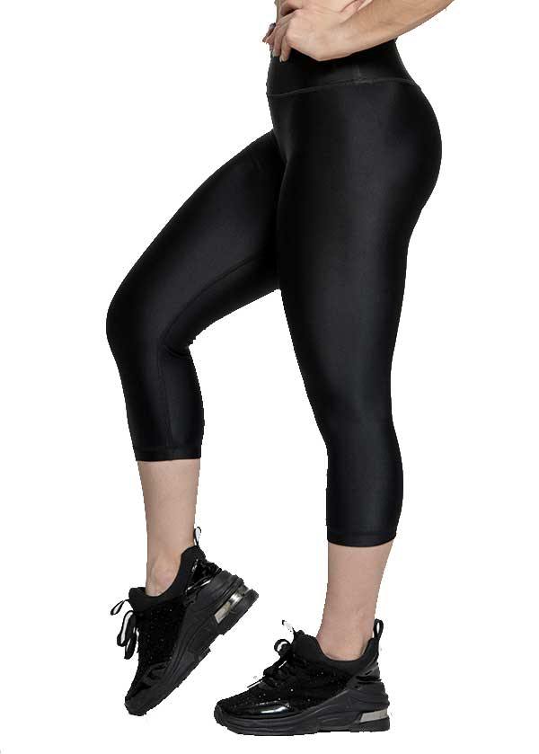 Leggins Tipo Capri Negro - jiyū.com